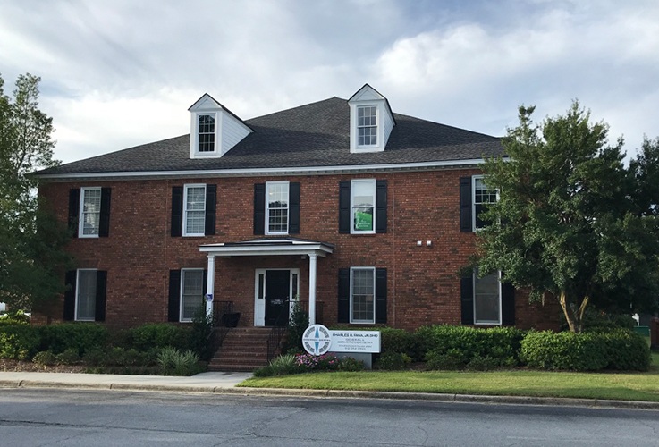 Outside view of Compass Dental office