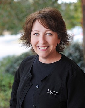 Dental hygienist Lynn